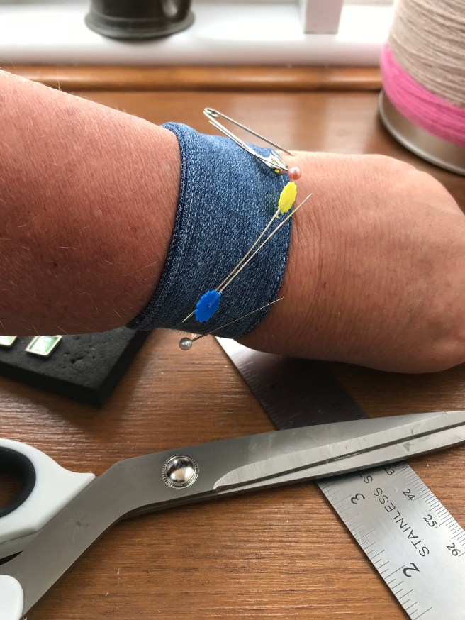 6439824B-416C-4B62-B868-C3C6504B21BF